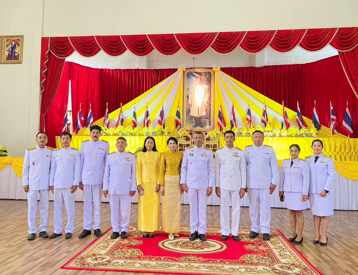 กิจกรรม "วันชาติและวันพ่อแห่งชาติ"